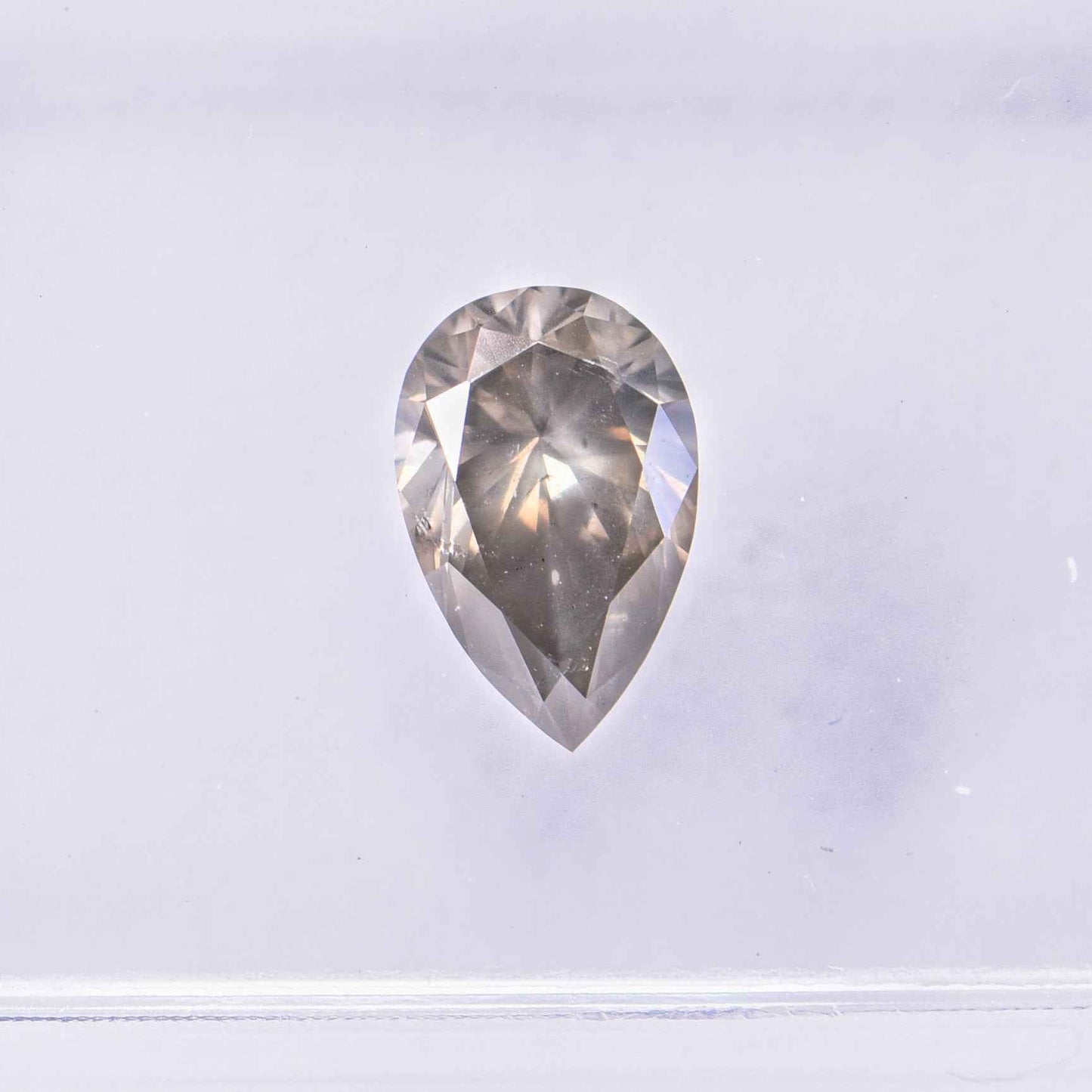 1 Stück Diamant (Natürlich farbig) - 0.53 ct - Birne - Fancy Bräunlich Grau - I1 - Mix und Mehr Shop