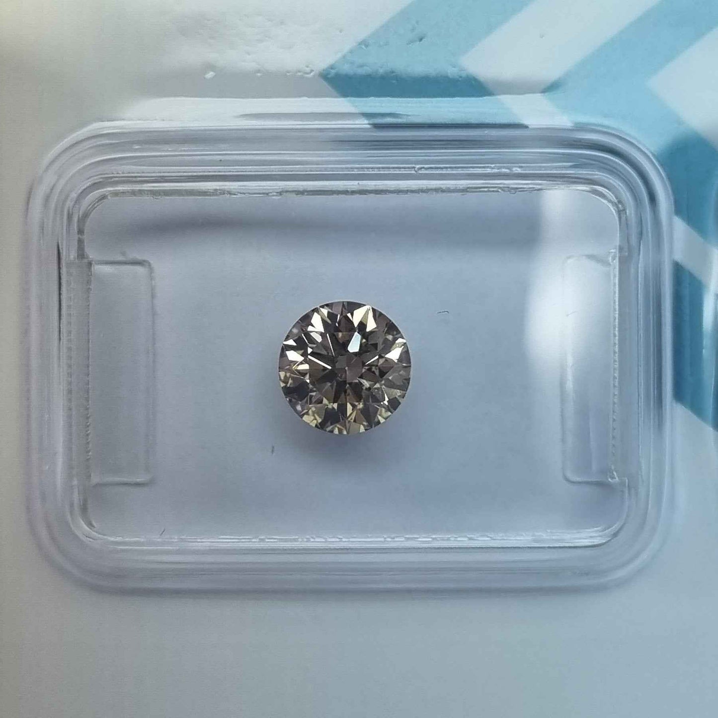 1 Stück Diamanten - 0.76 ct - Rund - Fancy braun - VS1 - Mix und Mehr Shop