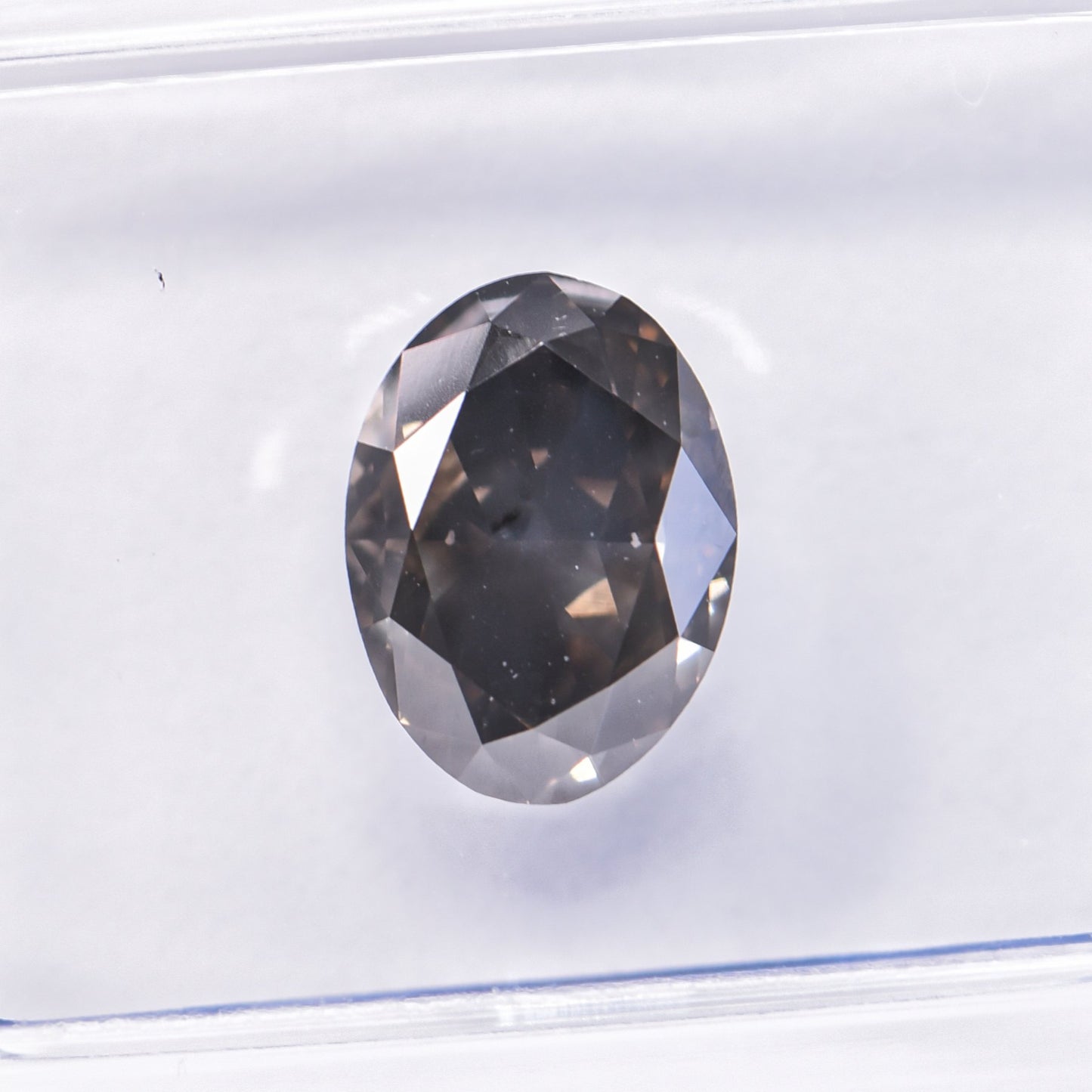 1 Stück Diamant (Natürlich farbig) - 2.08 ct - Oval - Fancy dark Grau Braun - SI2 - International Gemological Institute (IGI)