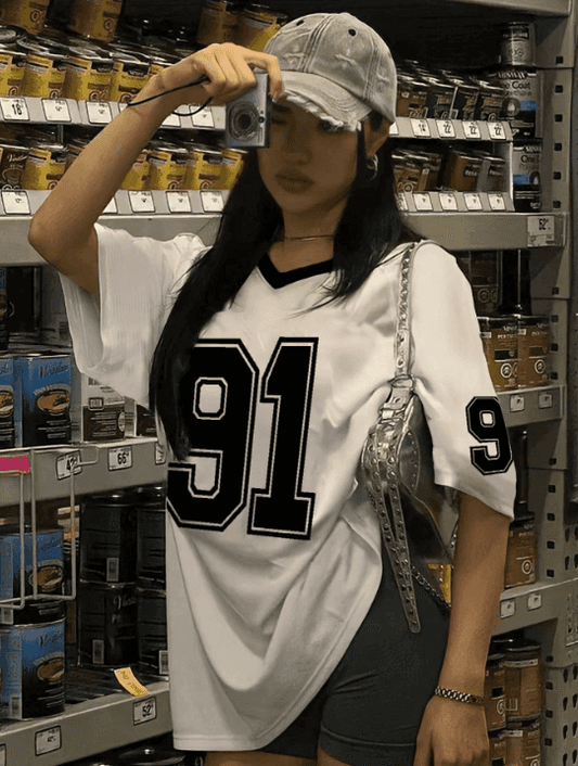 Damen Sommer Nummer Muster V-Ausschnitt Kurzarm T-Shirt Grafik-Tees Damen Tops - Mix und Mehr Shop