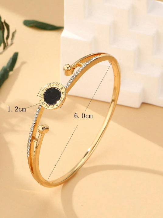 Armband mit römischen Ziffern