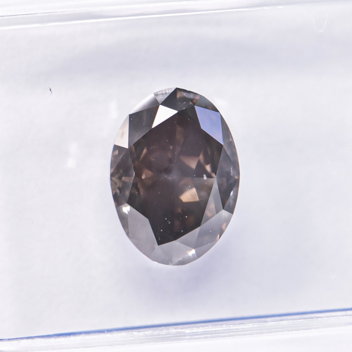 1 Stück Diamant (Natürlich farbig) - 2.08 ct - Oval - Fancy dark Grau Braun - SI2 - International Gemological Institute (IGI)