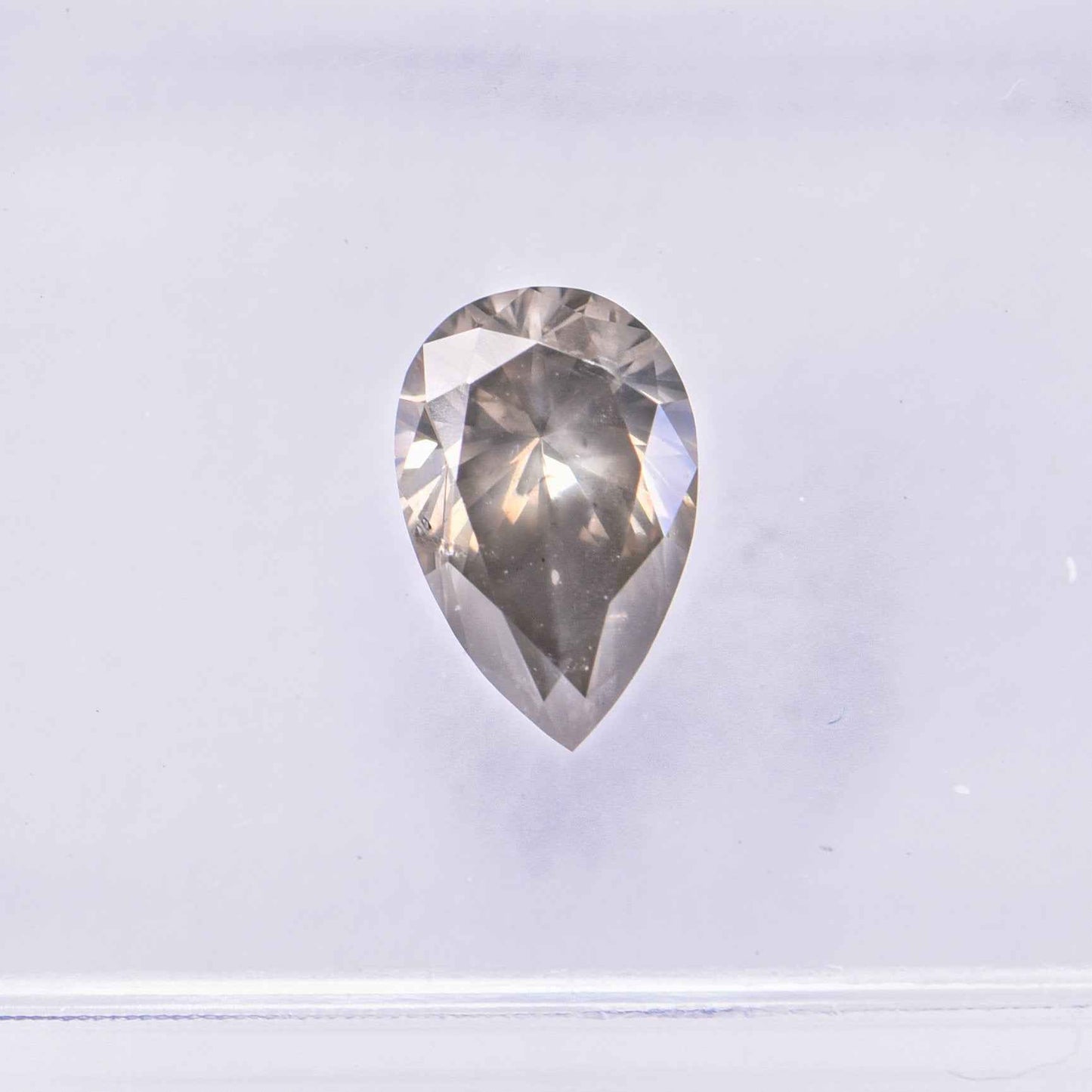 1 Stück Diamant (Natürlich farbig) - 0.53 ct - Birne - Fancy Bräunlich Grau - I1 - Mix und Mehr Shop